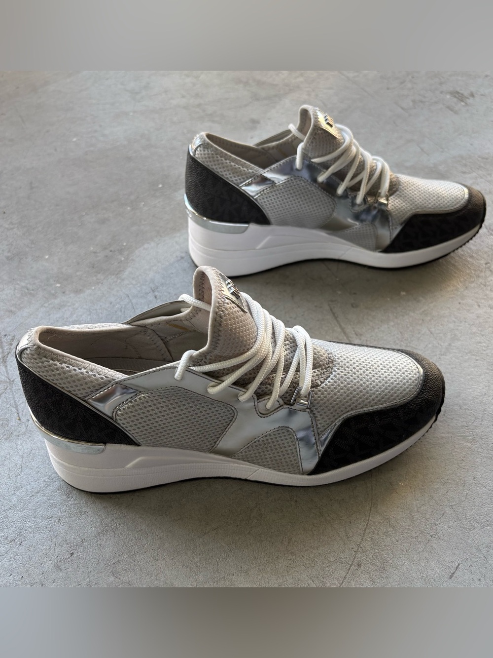 Michael Kors Mesh & Leather Sneakers – Women’s 9.5M (Medium Width)